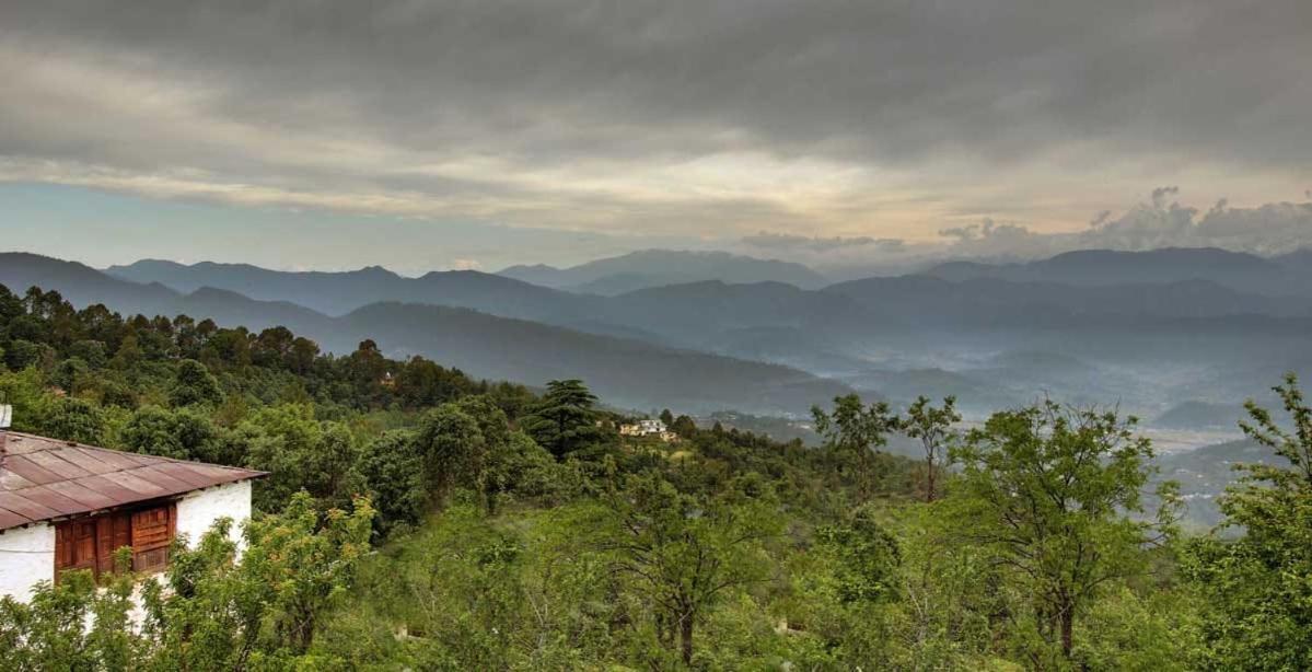 Vamoose Eco Lodge Chevron Kausani Exteriér fotografie