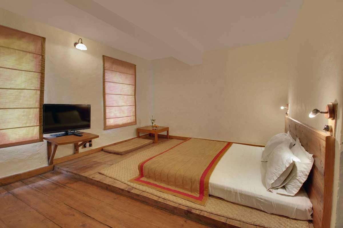 Vamoose Eco Lodge Chevron Kausani Exteriér fotografie