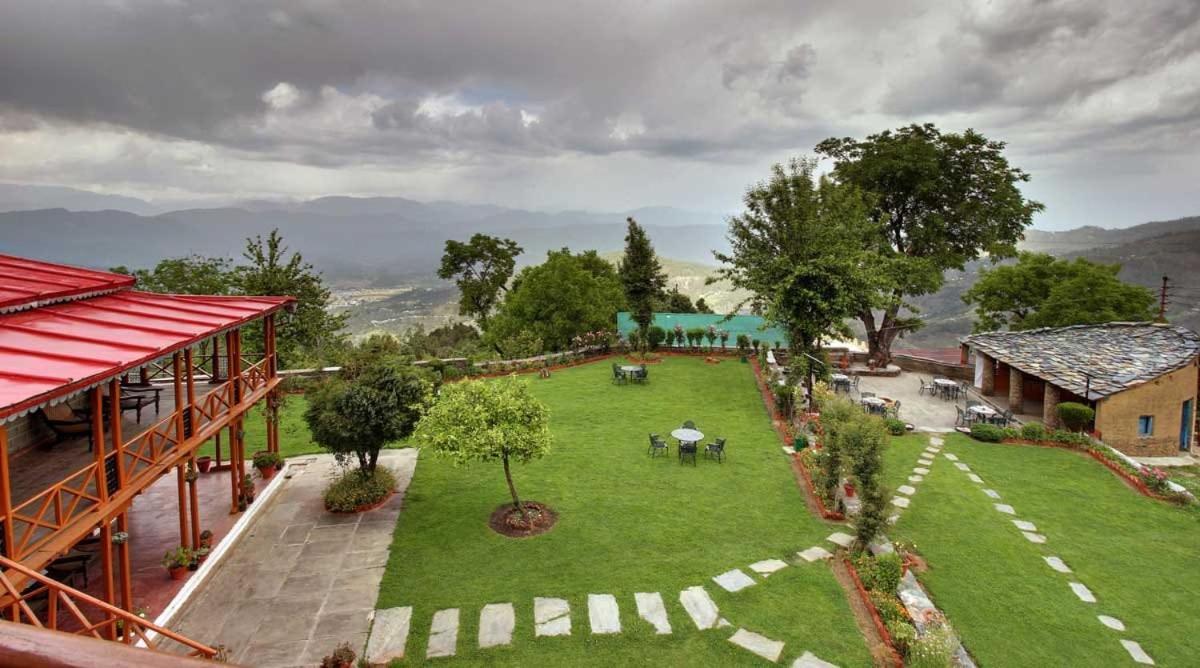 Vamoose Eco Lodge Chevron Kausani Exteriér fotografie