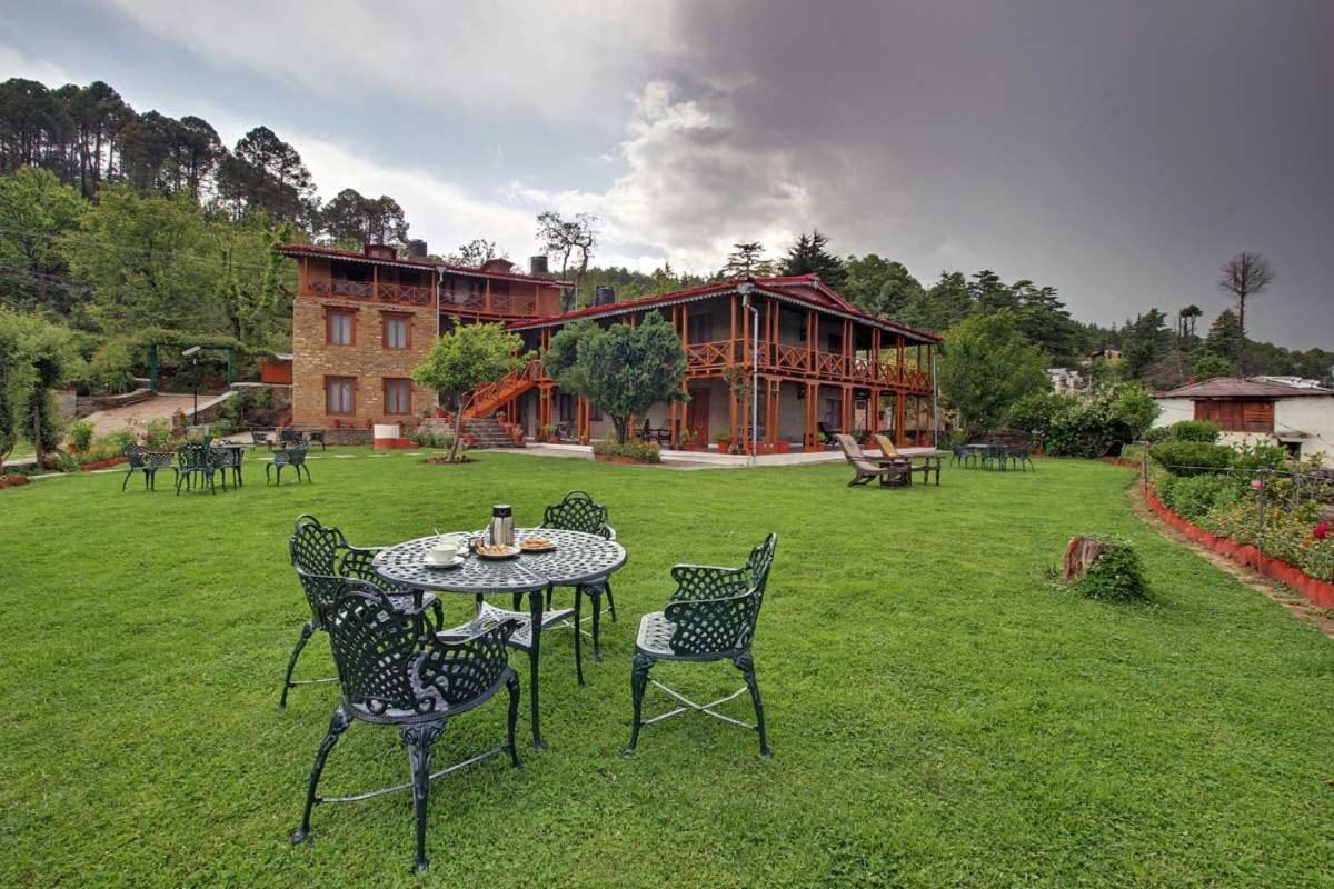 Vamoose Eco Lodge Chevron Kausani Exteriér fotografie